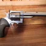 Top Darknet Firearm Markets: AlphaBay & Recon